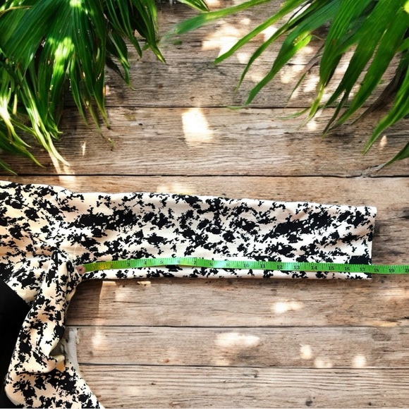 MANGO MNG Collection Black & White Open Blazer - Size 4 - Picture 10 of 14